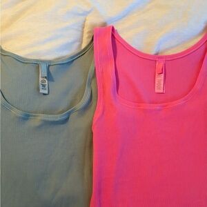 Skims Women's Ribbed Tank Top Set - bubblegum Pink and mineral